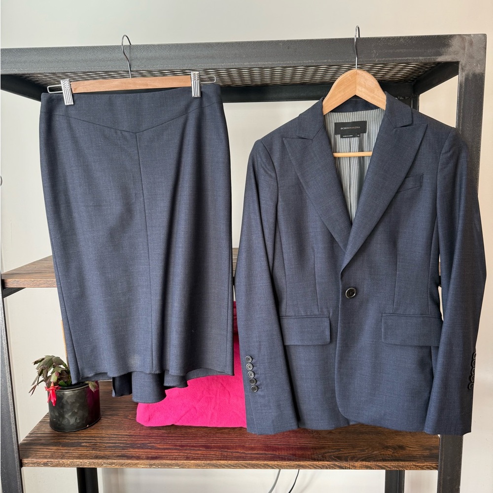 BCBG women’s skirt suit - Navy - Picture 3 of 4